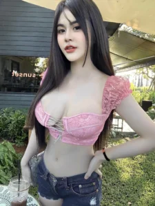 ฟิล์ม นิรวรรณ 20