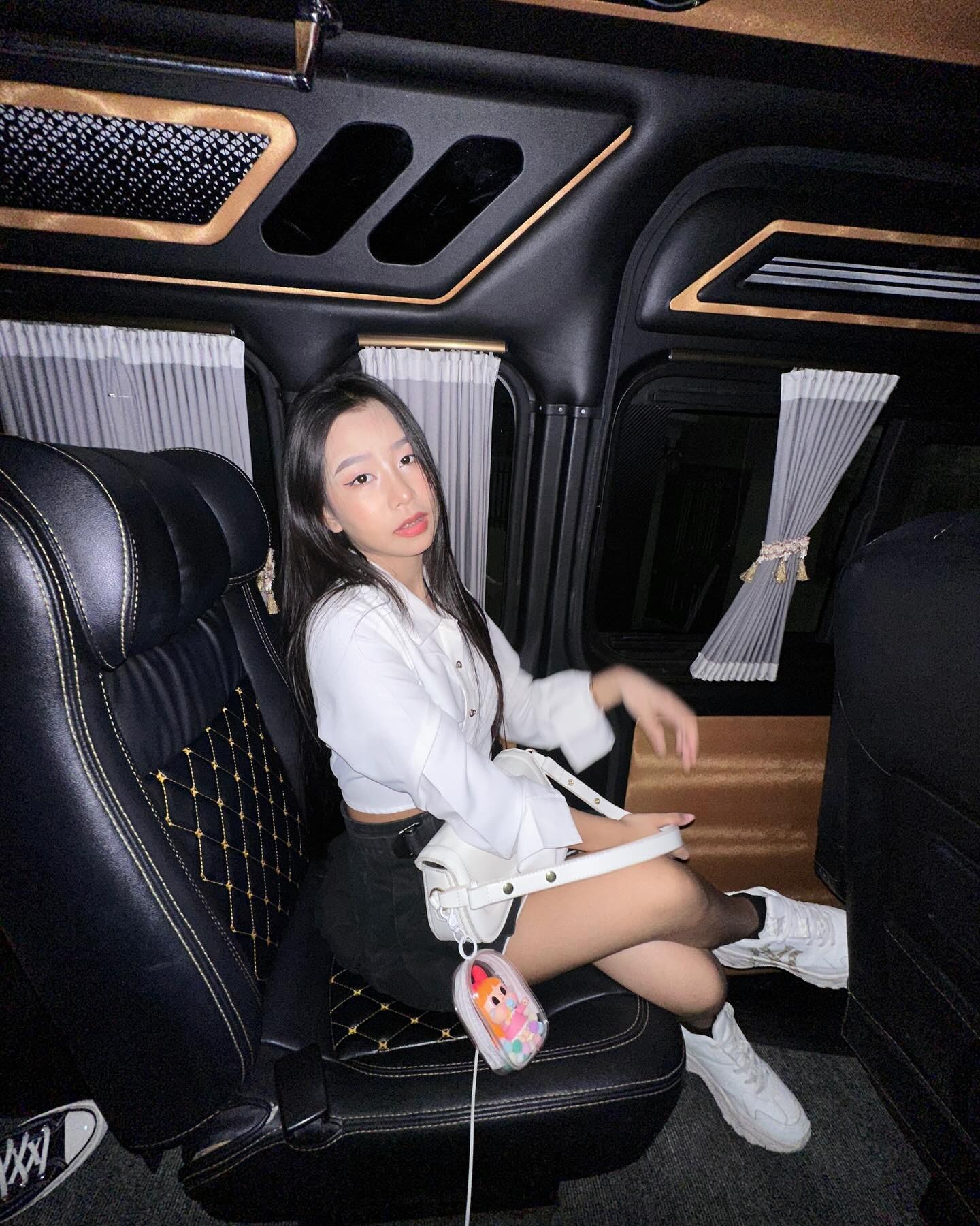 Nina Hithongkam (11)