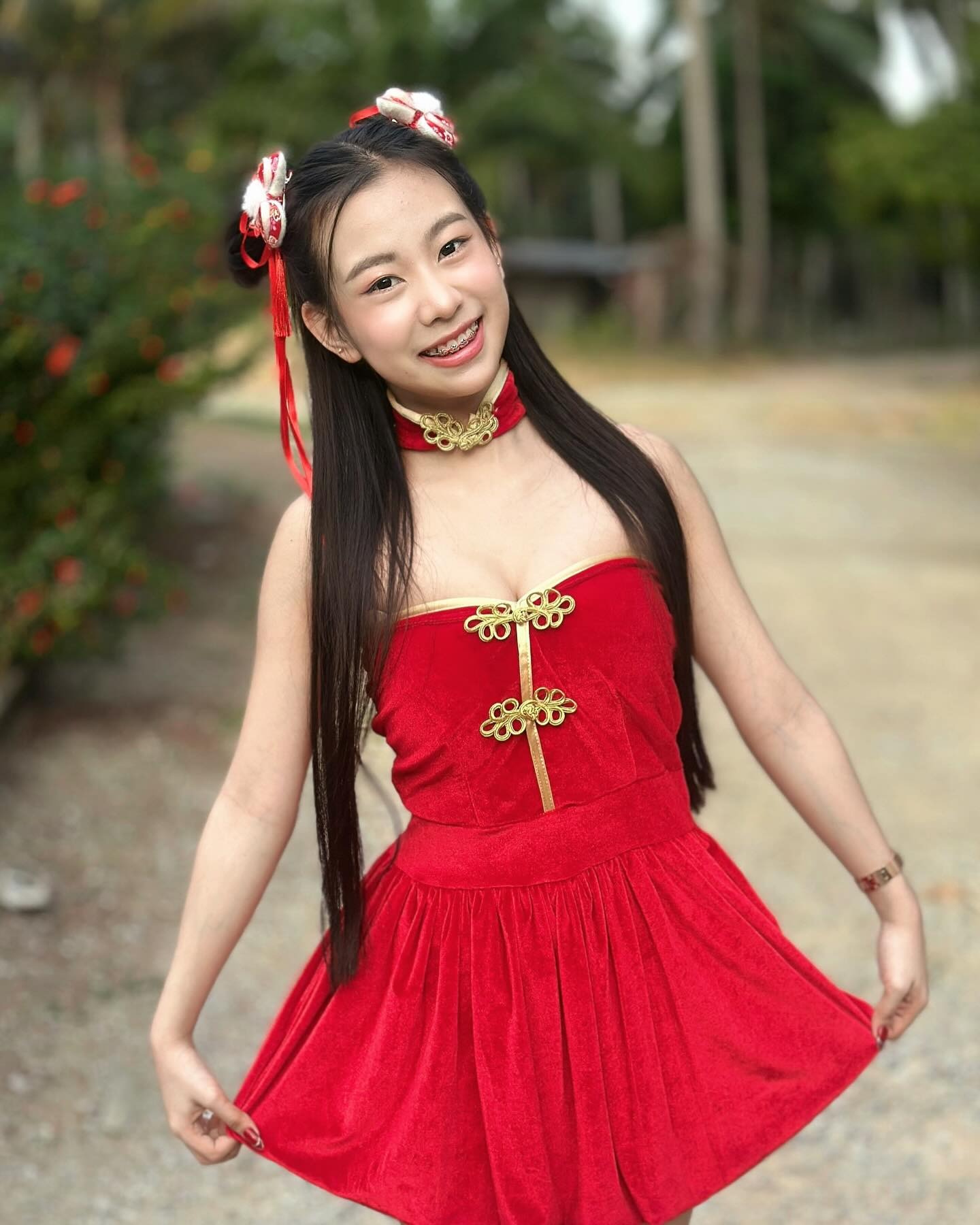 Nina Hithongkam (29)