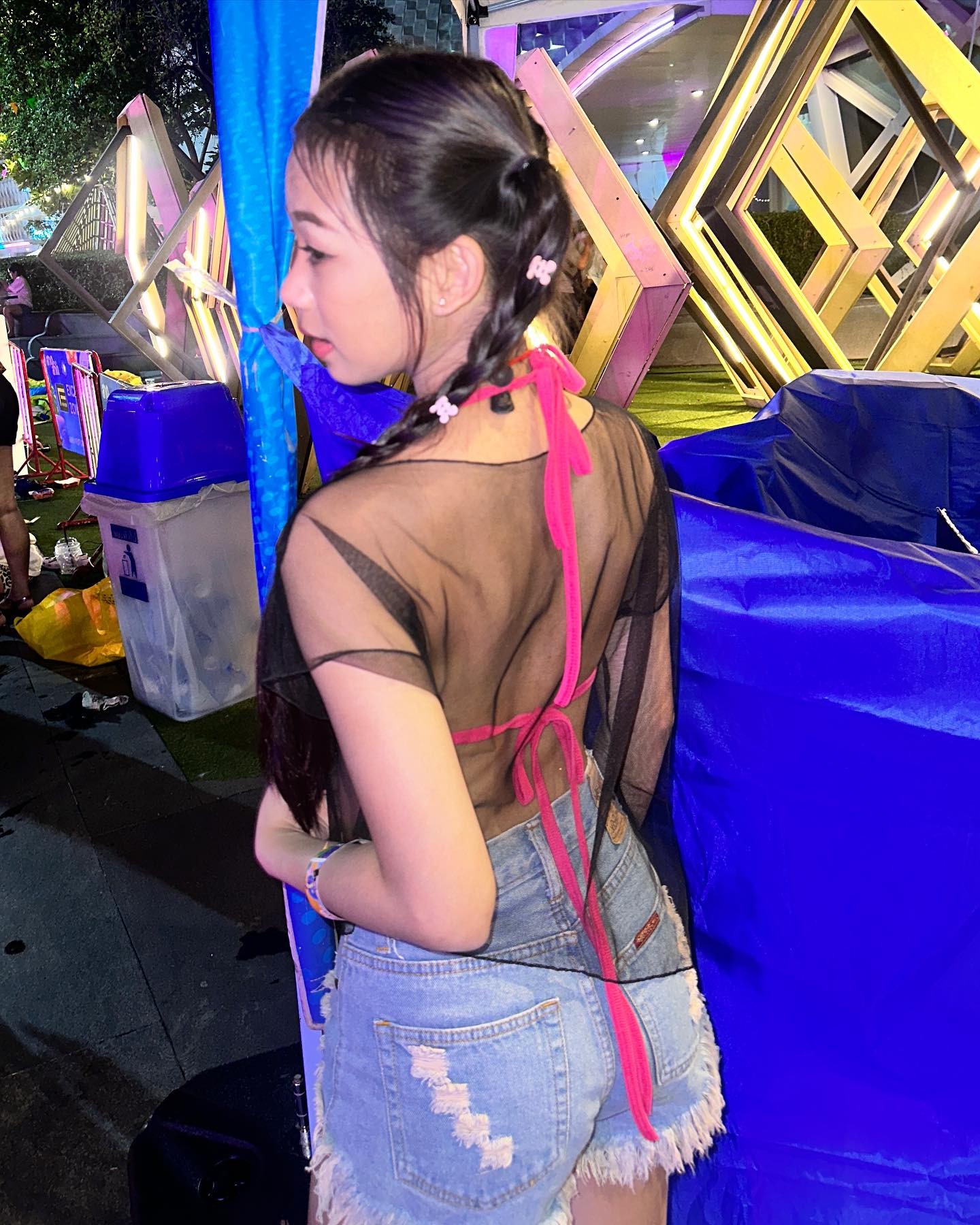 Nina Hithongkam (72)