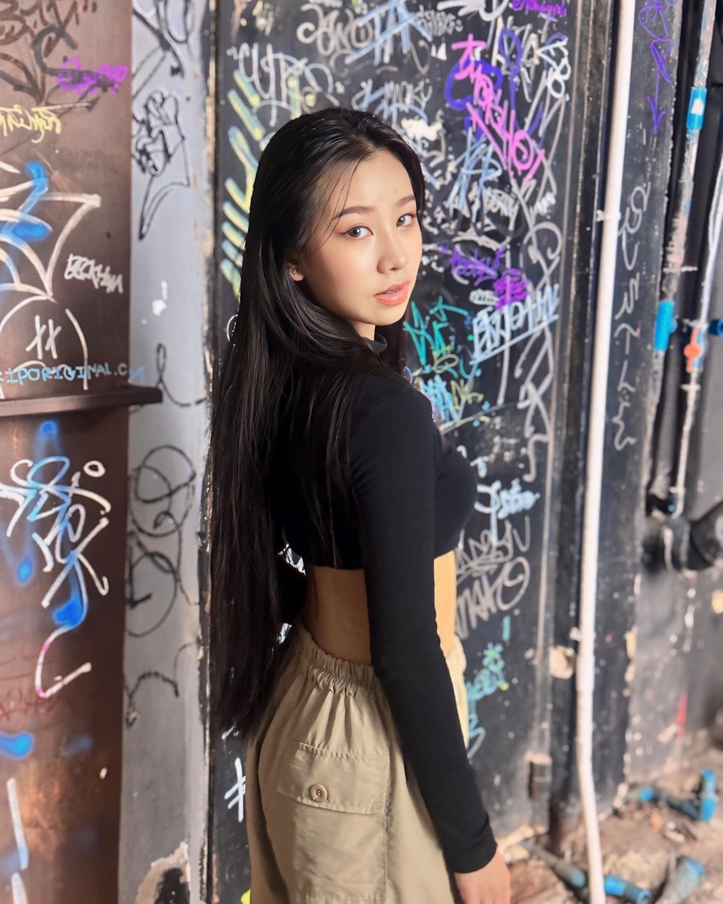 Nina Hithongkam (79)