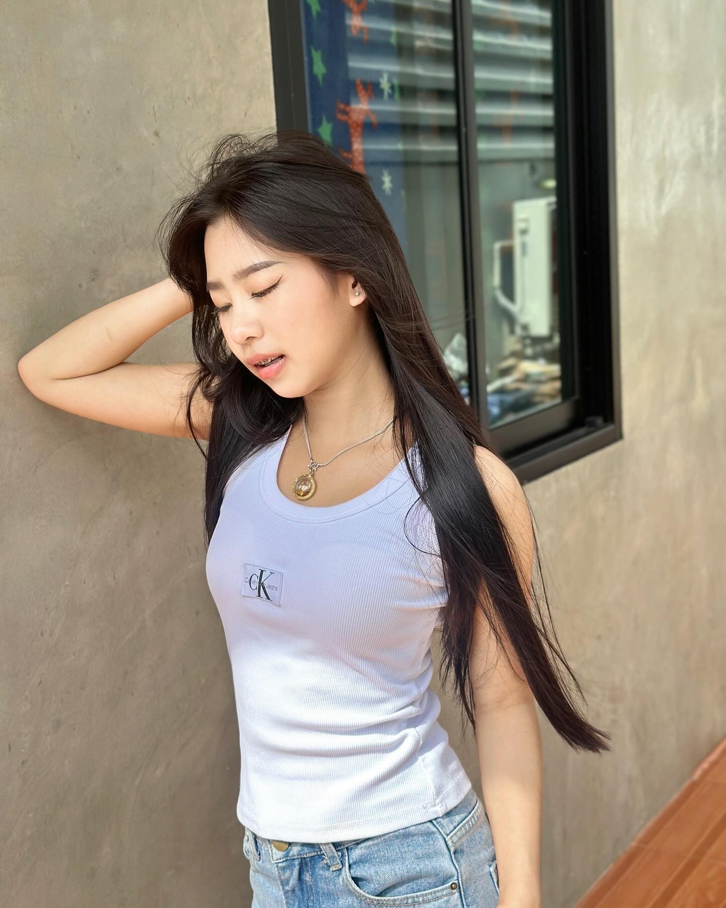 Nina Hithongkam (89)